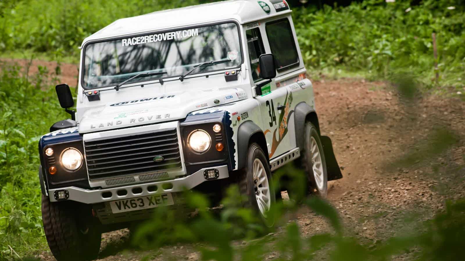 Land Rover Defender challenge Nottinghamshire