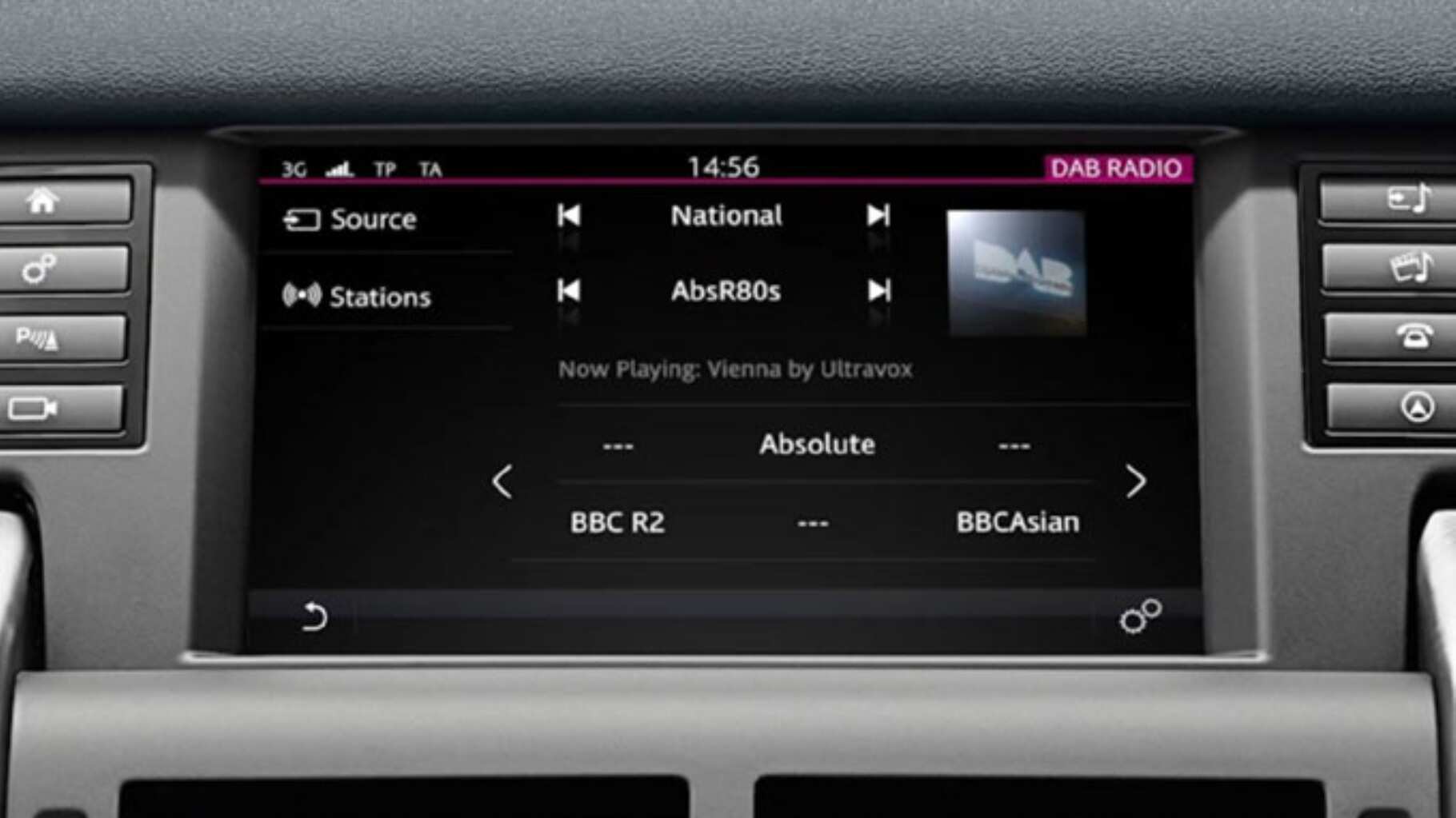 Discovery Sport InControl Touch: Digital Audio Broadcasting Radio