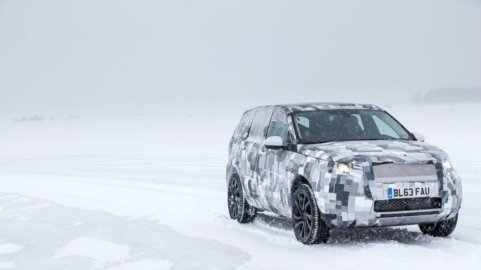 Discovery Sport Testing in the Snow