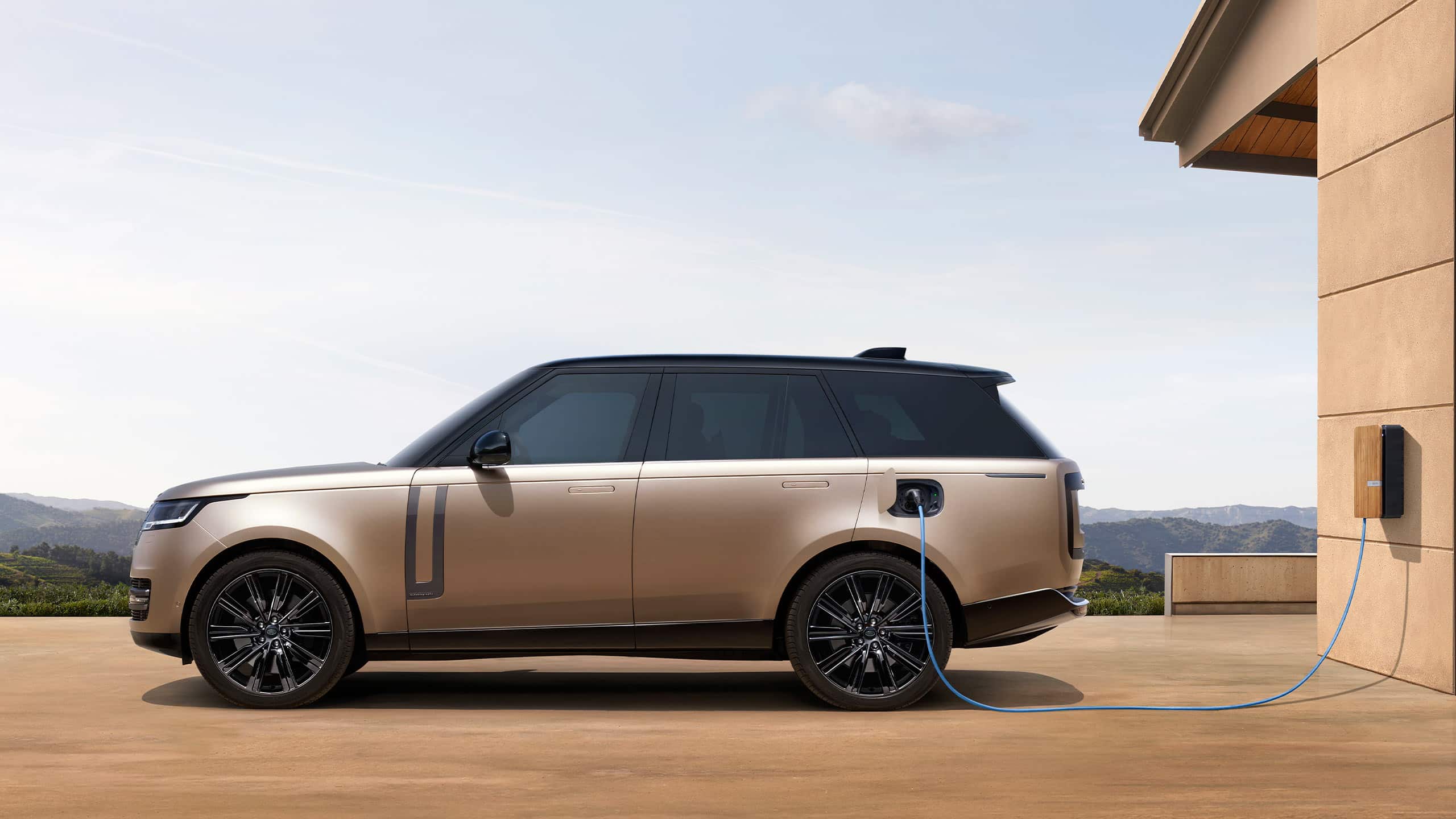 New Range Rover Luxury Performance SUV Land Rover UK