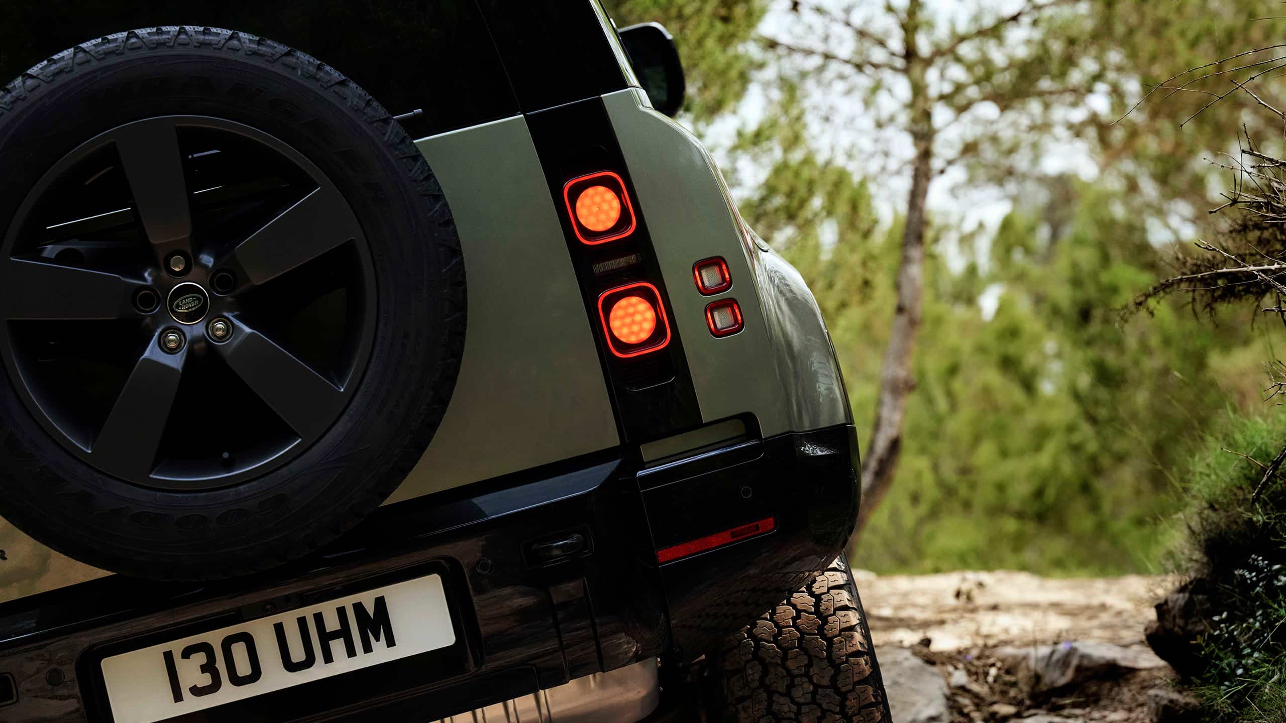 DEFENDER ONE HOUR EXPERIENCE