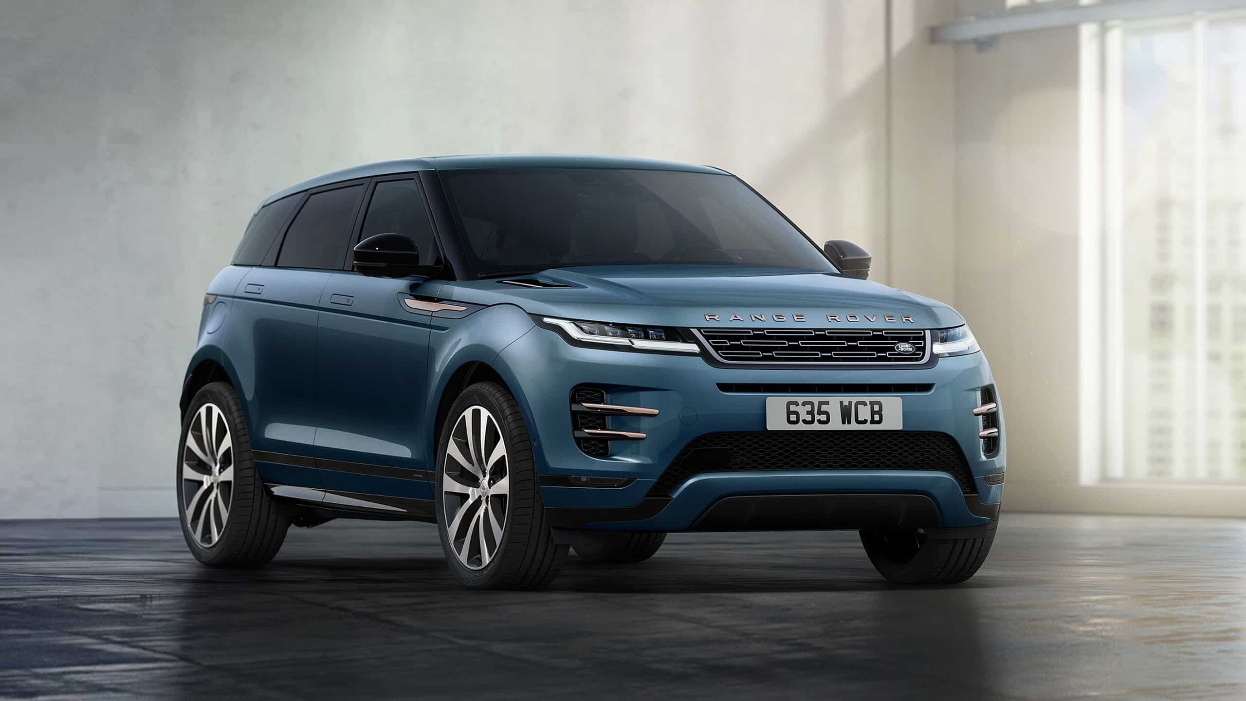 Blue RR Evoque stopped